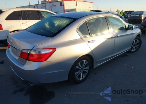 2013 Honda Accord Lx z USA, uszkodzony, nr VIN 1HGCR2F39DA048159
